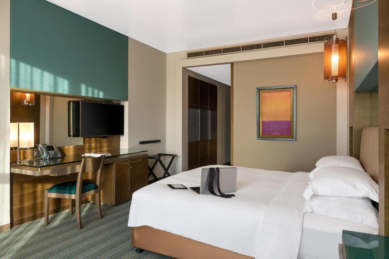 Park Rotana 5*