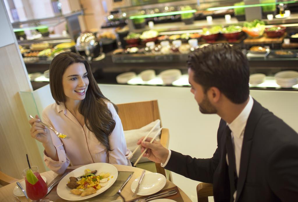 Hotel Park Rotana 5*